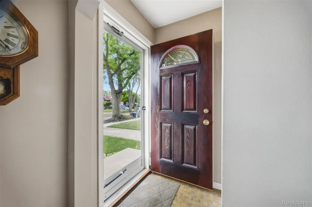 23636 Edward Street Dearborn City MI 48128