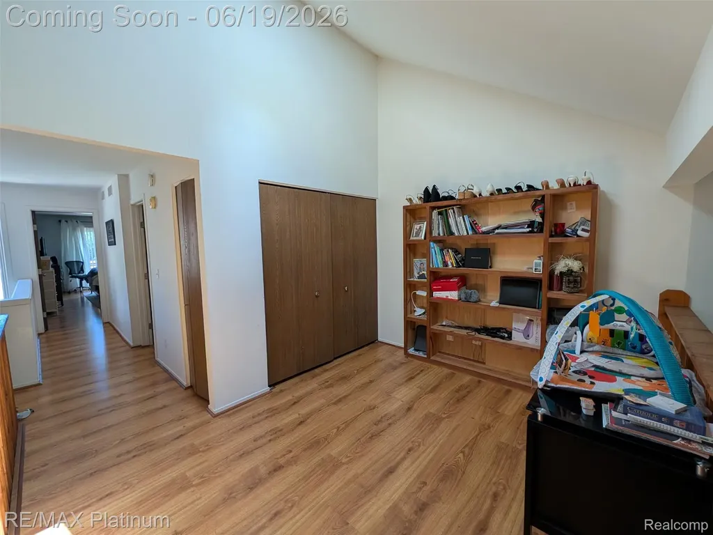 2085 Fox Hollow Drive Meridian Charter Township MI 48864
