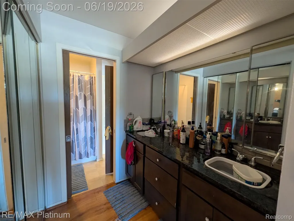 2085 Fox Hollow Drive Meridian Charter Township MI 48864