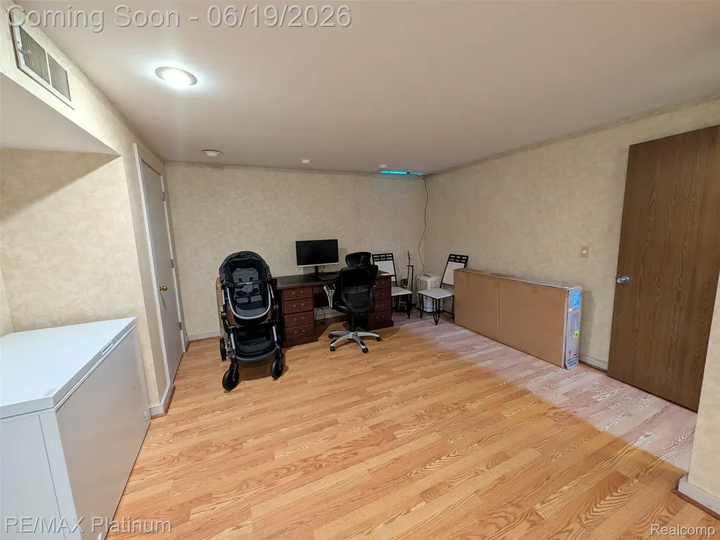 2085 Fox Hollow Drive Meridian Charter Township MI 48864