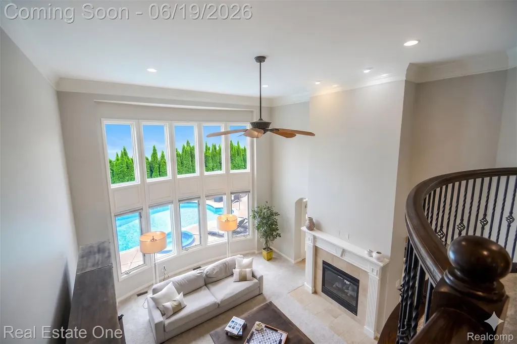 1576 Galena Rochester Hills City MI 48306