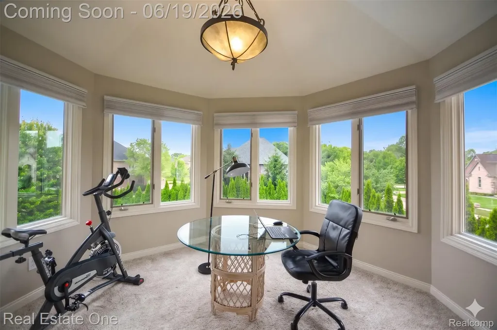 1576 Galena Rochester Hills City MI 48306