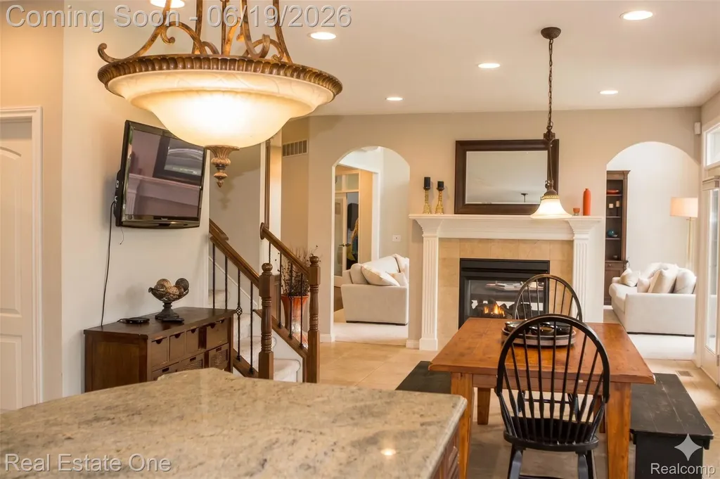 1576 Galena Rochester Hills City MI 48306