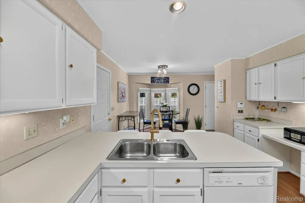 6407 Western Way Flint Charter Township MI 48532