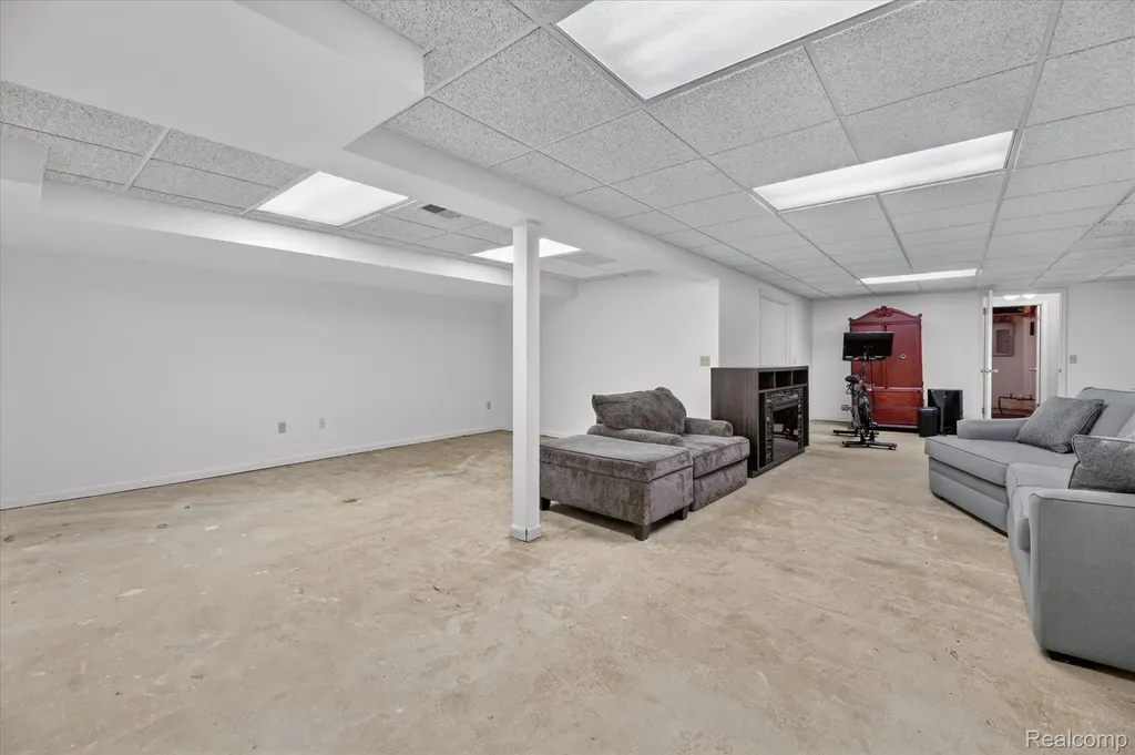 6407 Western Way Flint Charter Township MI 48532