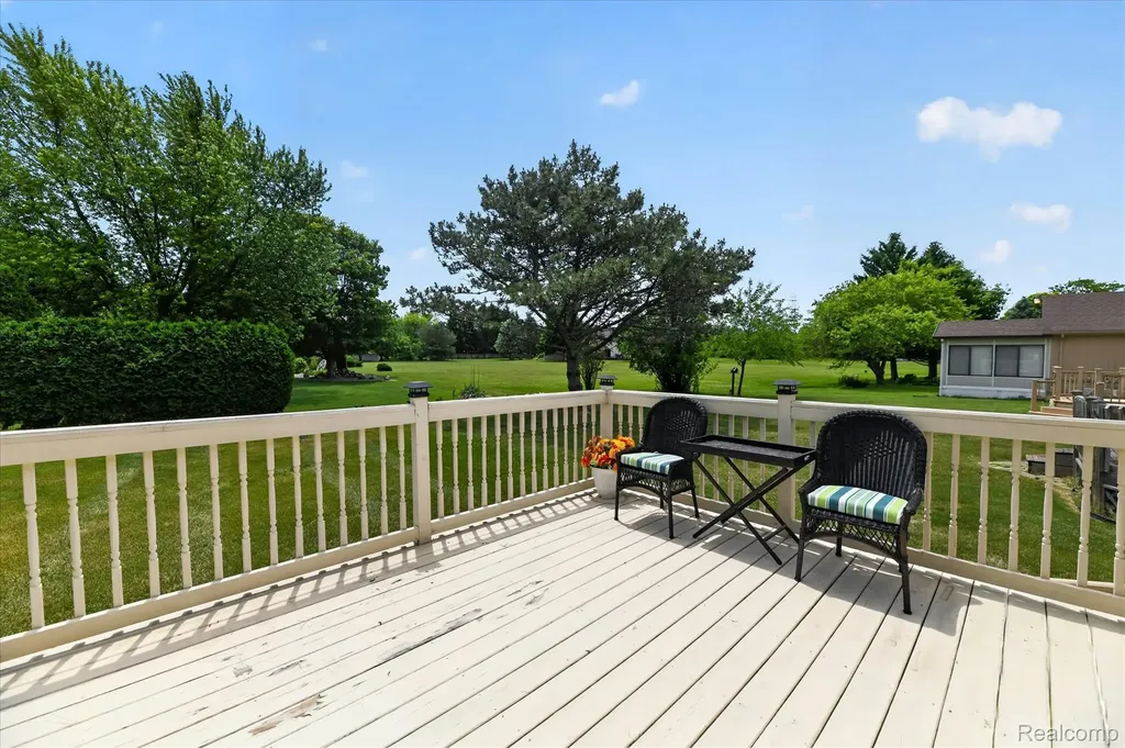 6407 Western Way Flint Charter Township MI 48532
