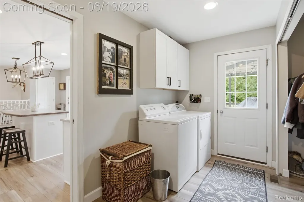 5739 Suntar Valley Drive Howell Township MI 48836