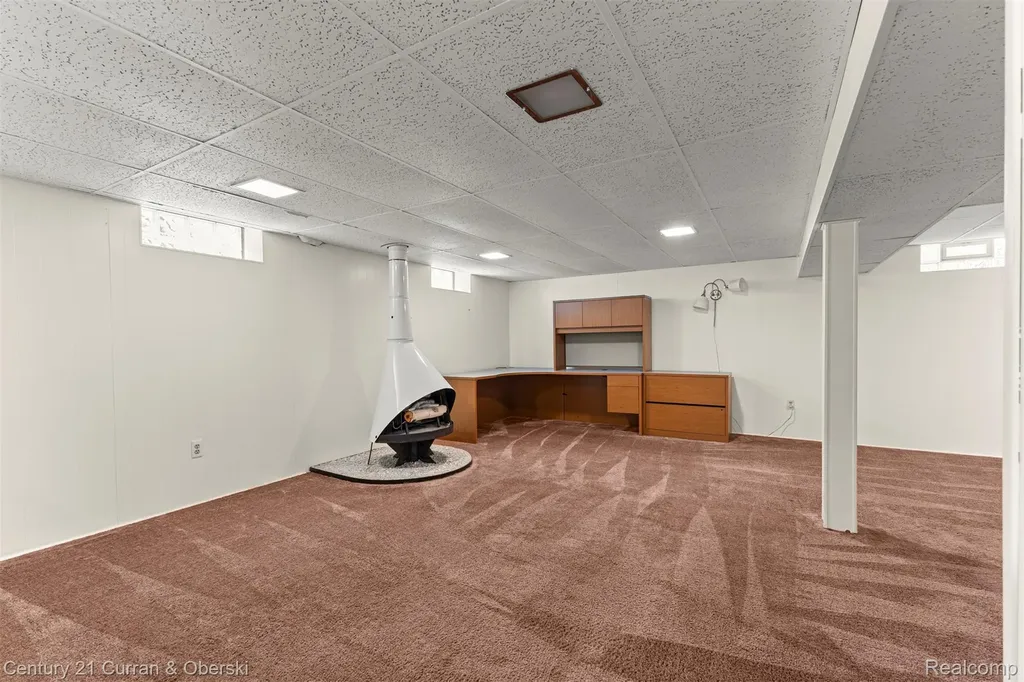 29655 Westfield Street Livonia City MI 48150
