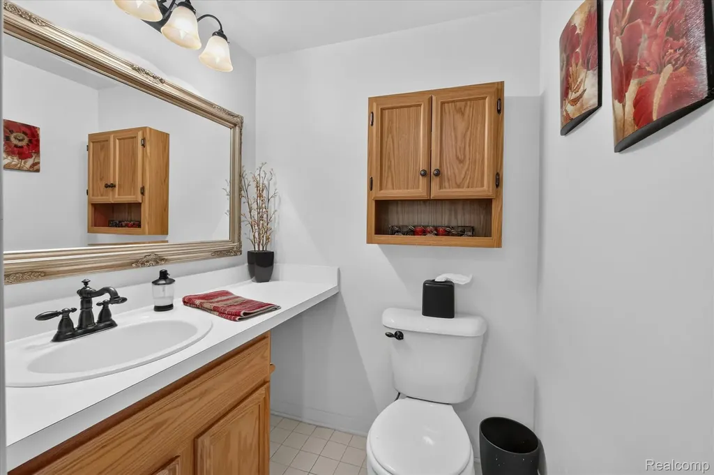 7866 Rivergate Drive Westland City MI 48185