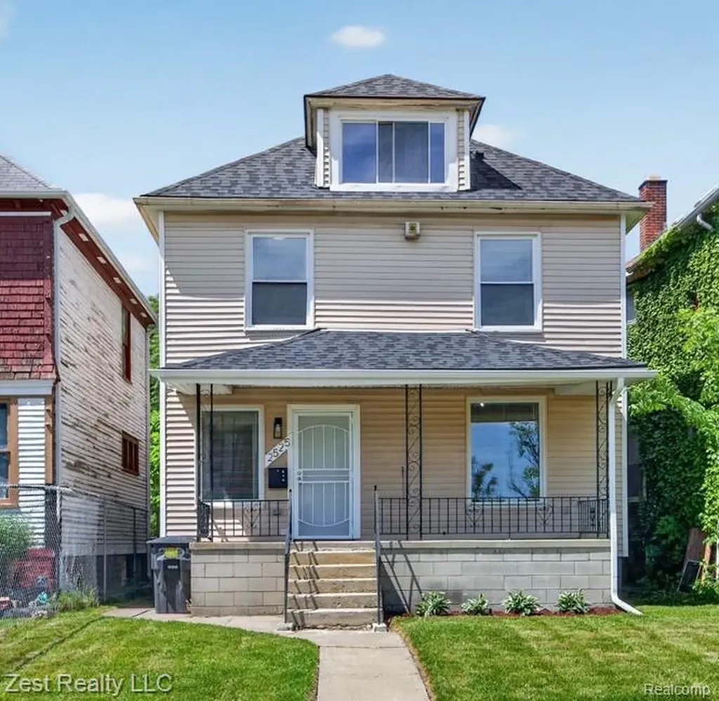2525 Bewick Street Detroit City MI 48214
