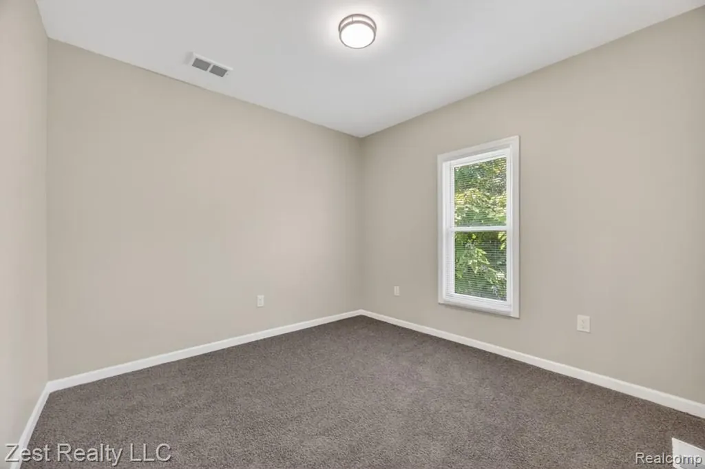 2525 Bewick Street Detroit City MI 48214
