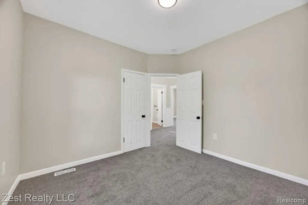 2525 Bewick Street Detroit City MI 48214