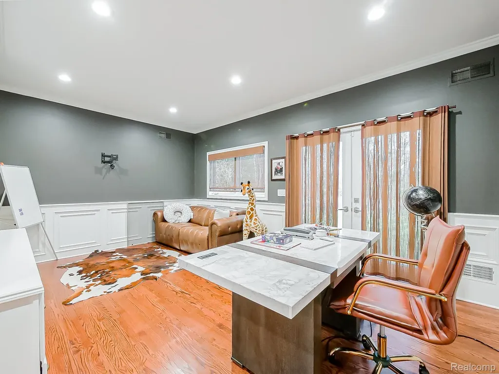 3586 Walnut Brook Drive Rochester Hills City MI 48309