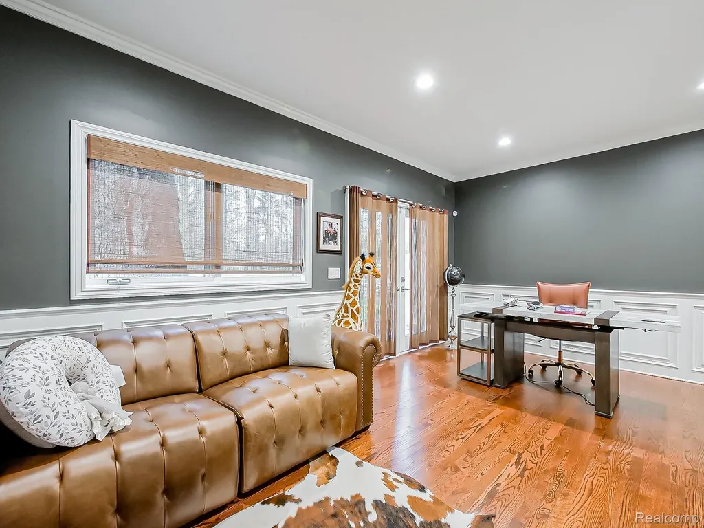3586 Walnut Brook Drive Rochester Hills City MI 48309
