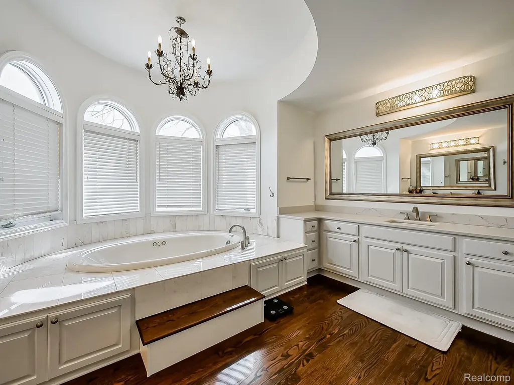 3586 Walnut Brook Drive Rochester Hills City MI 48309
