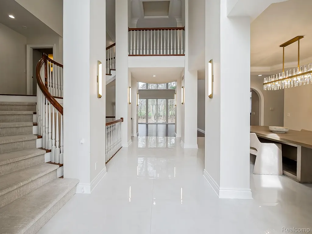 3586 Walnut Brook Drive Rochester Hills City MI 48309