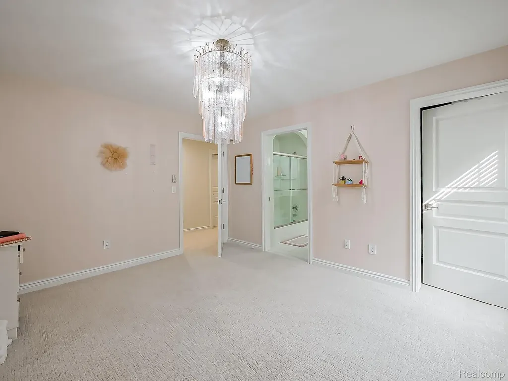 3586 Walnut Brook Drive Rochester Hills City MI 48309