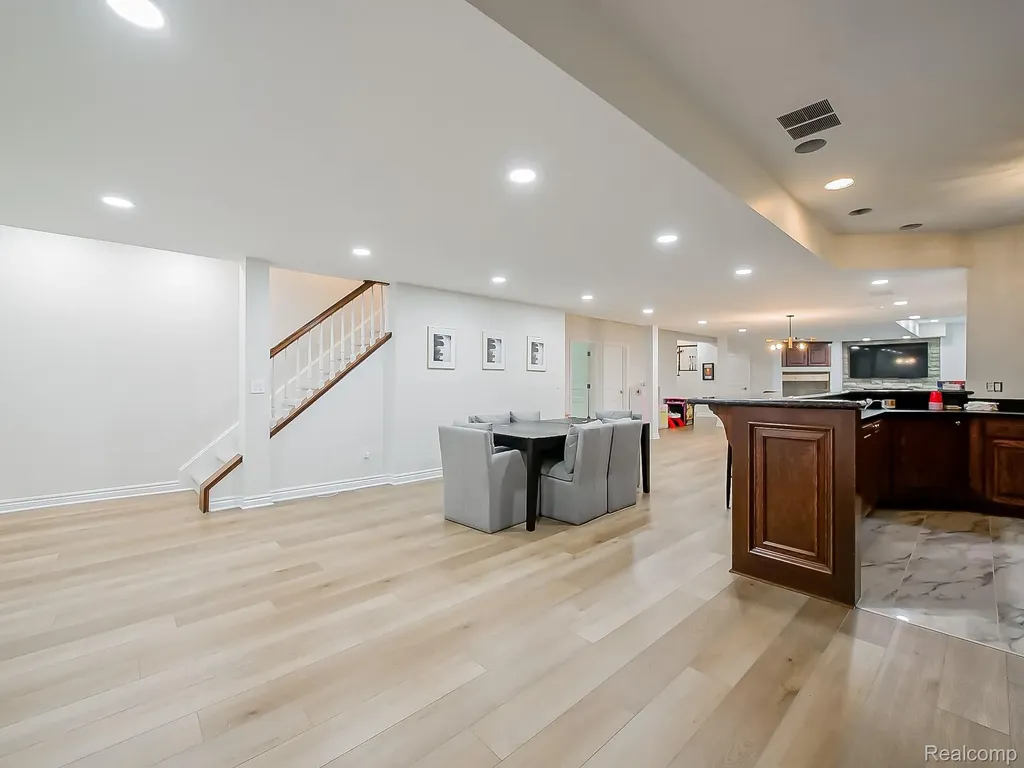 3586 Walnut Brook Drive Rochester Hills City MI 48309