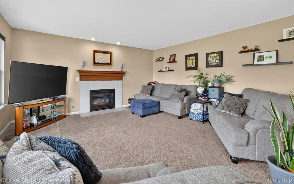 2088 Lochnayne Lane Davison Township MI 48423