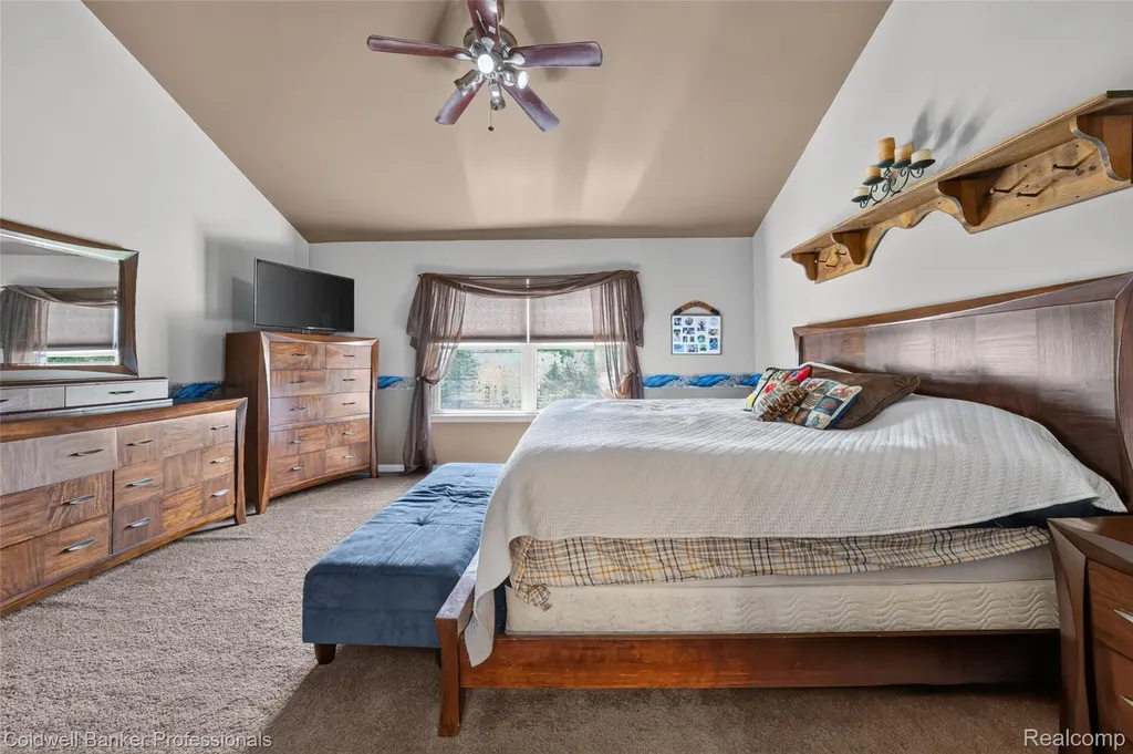 2088 Lochnayne Lane Davison Township MI 48423