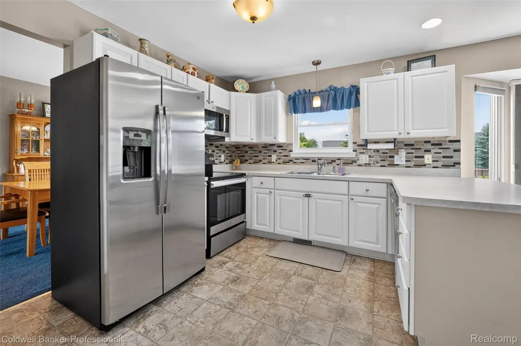 2088 Lochnayne Lane Davison Township MI 48423