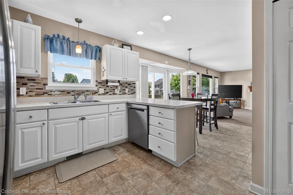2088 Lochnayne Lane Davison Township MI 48423