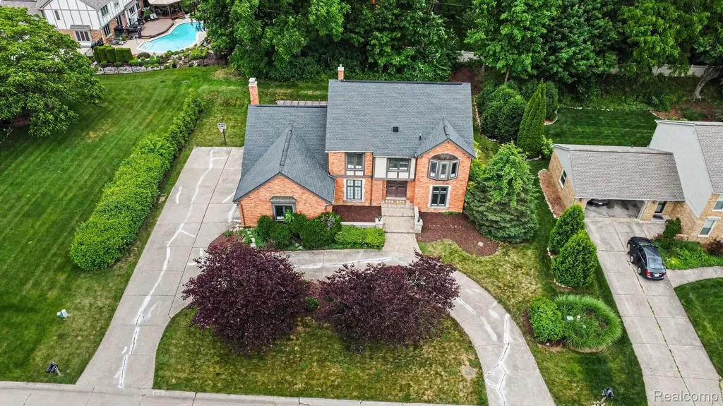 20145 Woodbend Drive Northville Township MI 48167