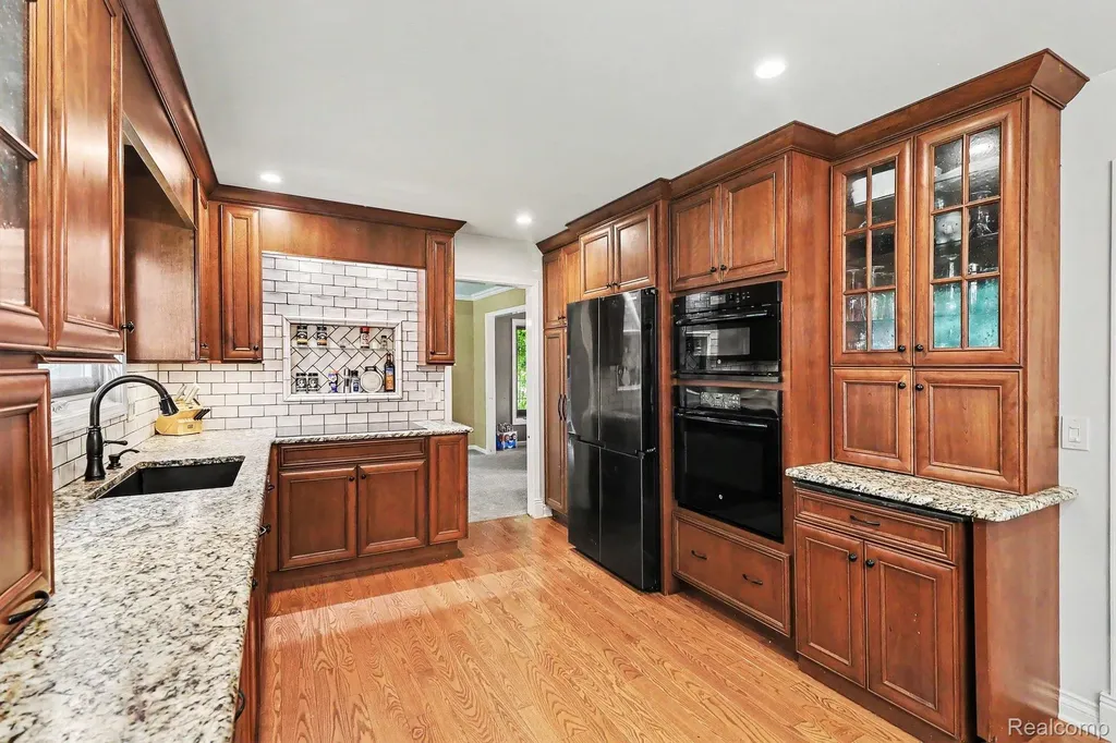20145 Woodbend Drive Northville Township MI 48167