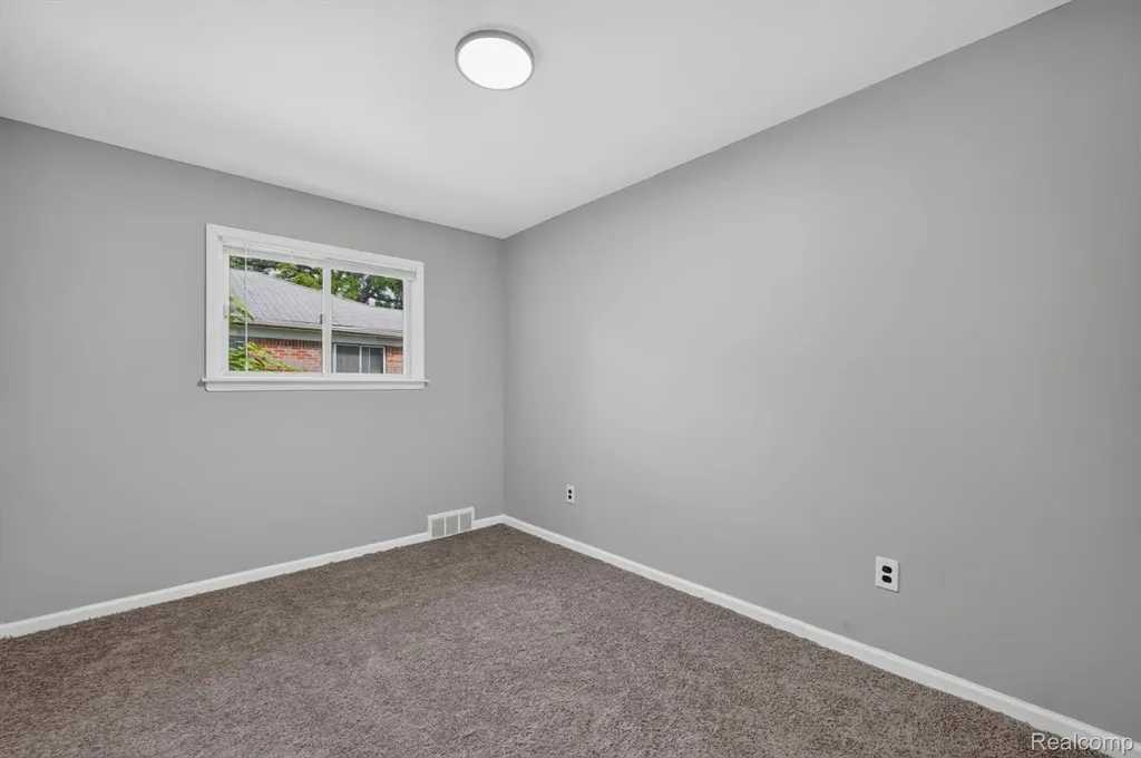 15024 Coram Street Detroit City MI 48205