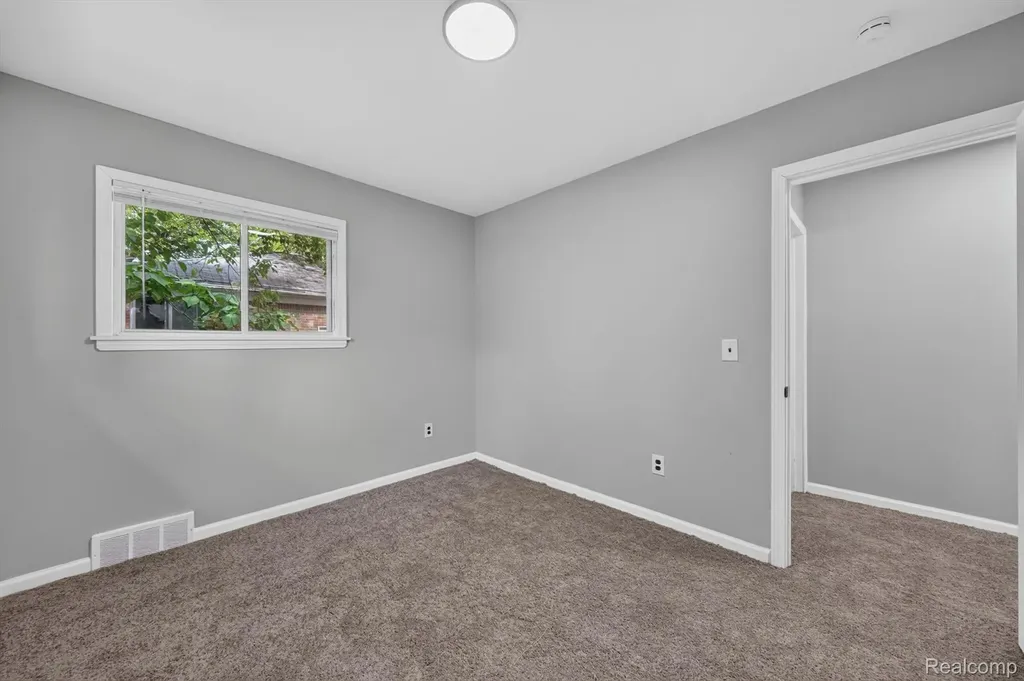 15024 Coram Street Detroit City MI 48205