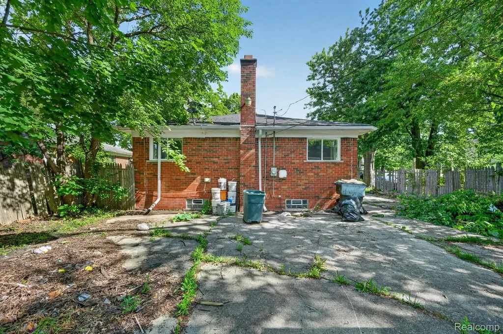 15024 Coram Street Detroit City MI 48205