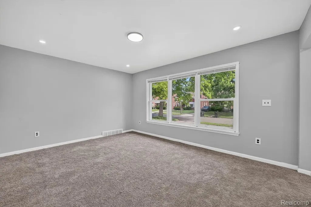 15024 Coram Street Detroit City MI 48205