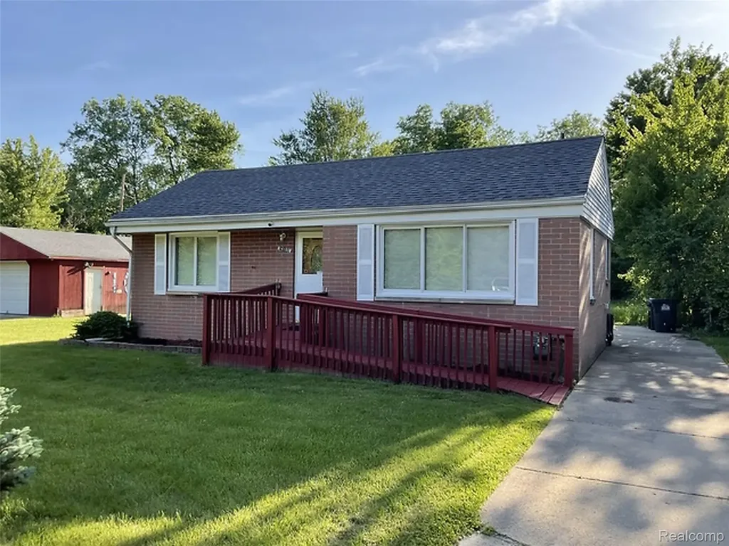 14180 Huron Street Taylor City MI 48180