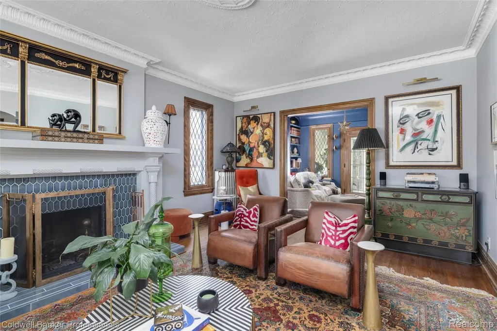 1377 Harvard Road Grosse Pointe Park City MI 48230