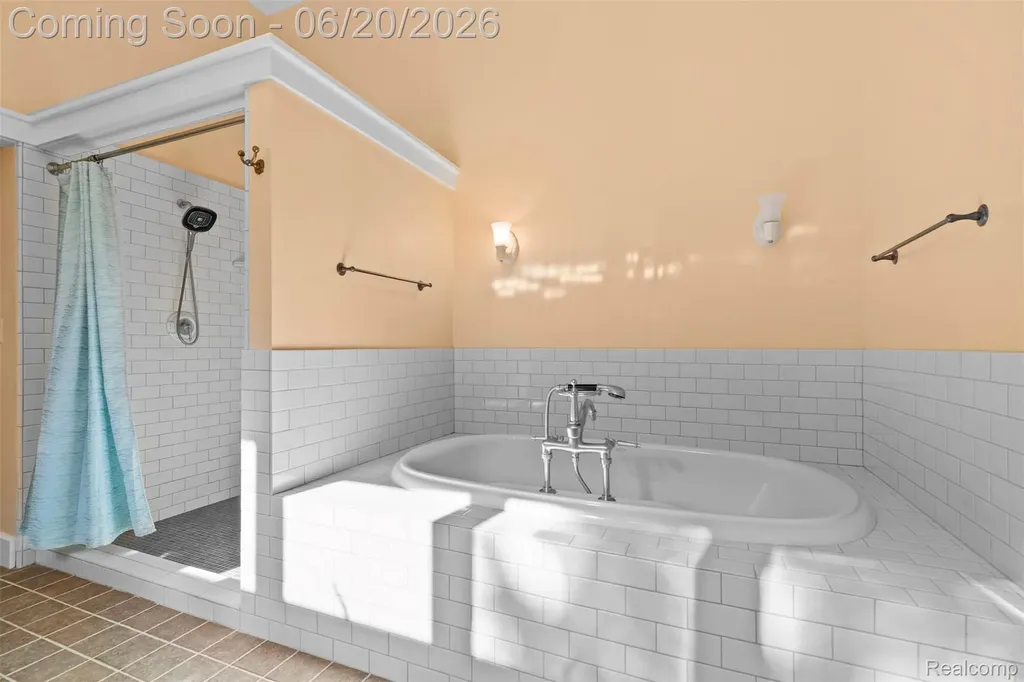 8861 Pleasantview Salem Township MI 48168