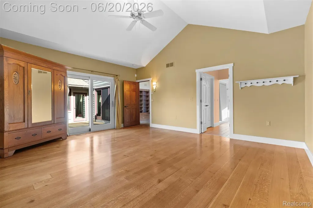 8861 Pleasantview Salem Township MI 48168