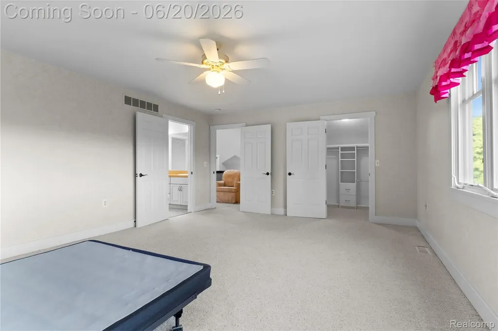 8861 Pleasantview Salem Township MI 48168