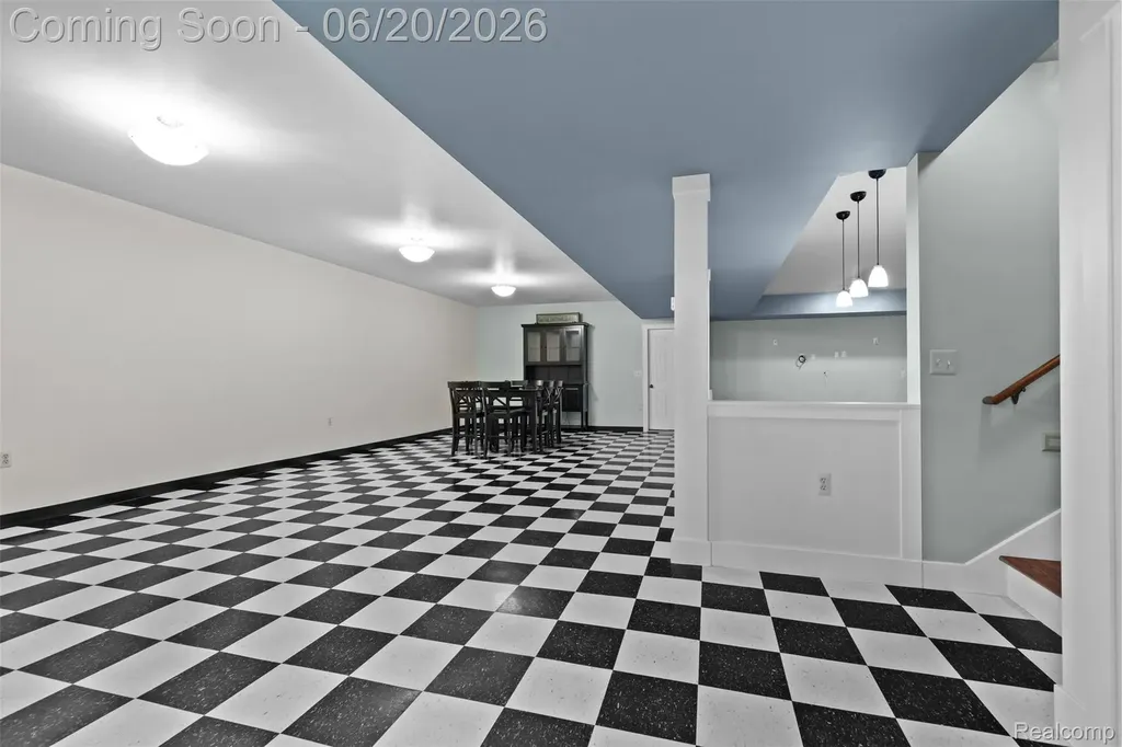 8861 Pleasantview Salem Township MI 48168