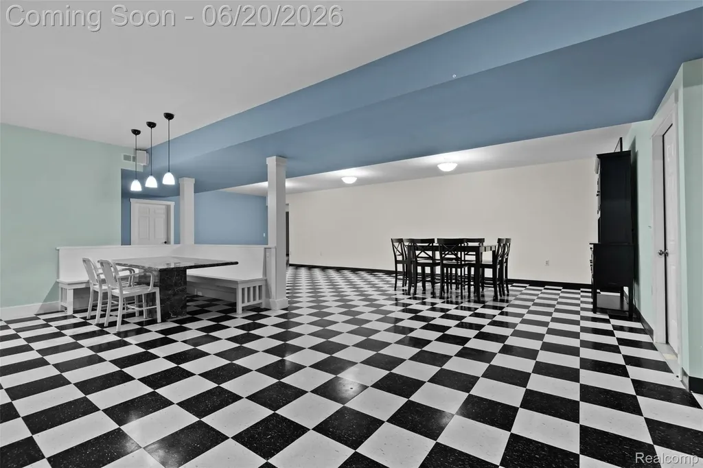 8861 Pleasantview Salem Township MI 48168