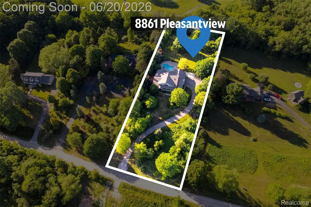 8861 Pleasantview Salem Township MI 48168