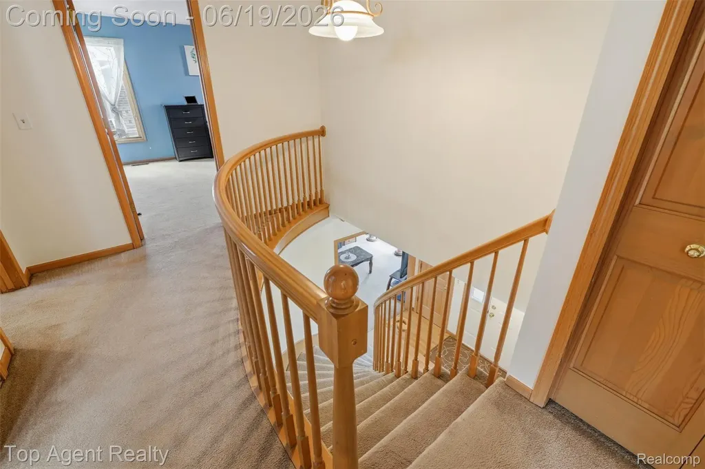52825 Seven Oaks Drive Shelby Charter Township MI 48316