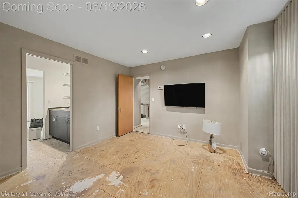 4231 Windridge Court West Bloomfield Charter Township MI 48323