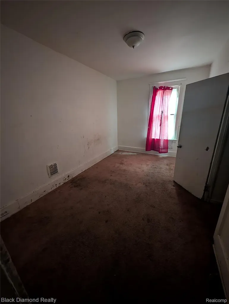 3049 Montclair Street Detroit City MI 48214