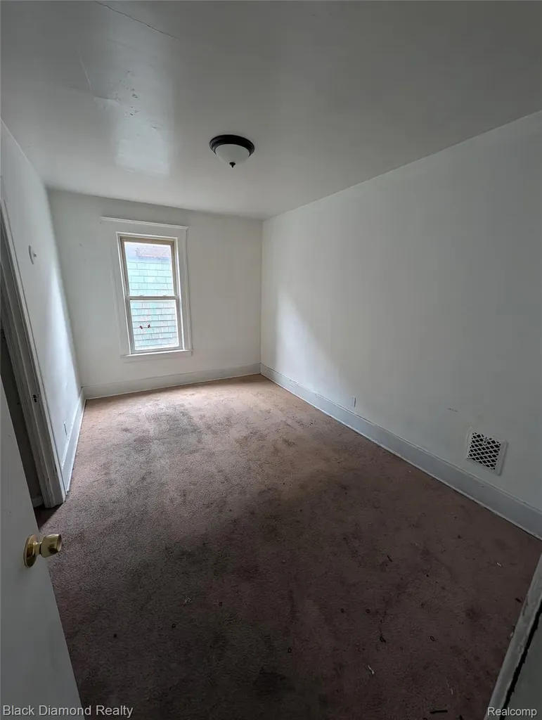 3049 Montclair Street Detroit City MI 48214