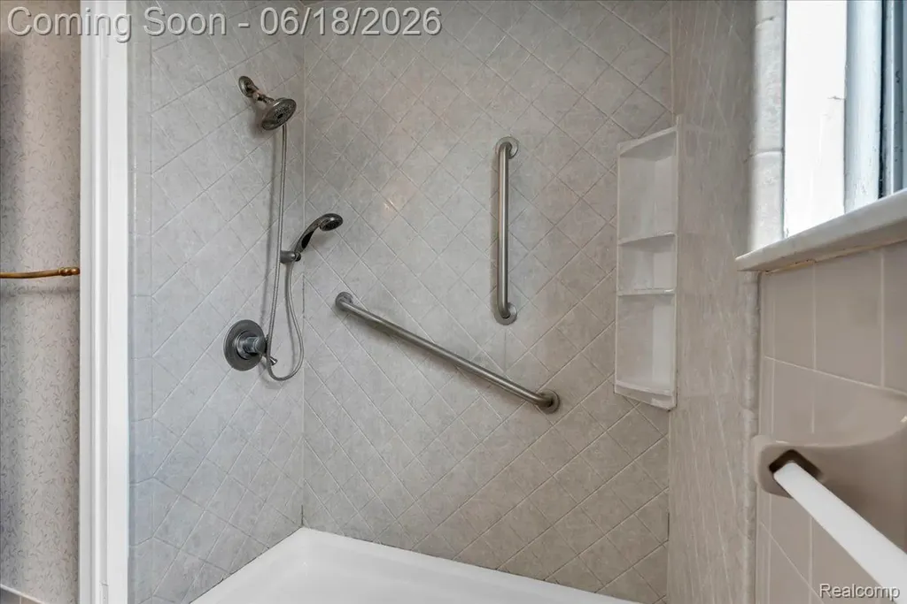 2638 Athena Drive Troy City MI 48083