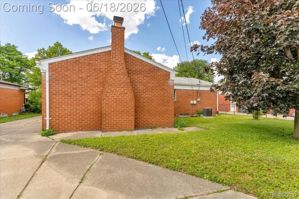2638 Athena Drive Troy City MI 48083