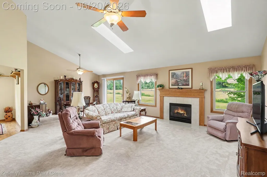 8183 Prestwick Lane Washington Township MI 48095