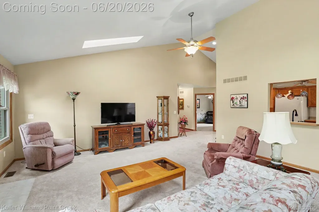 8183 Prestwick Lane Washington Township MI 48095