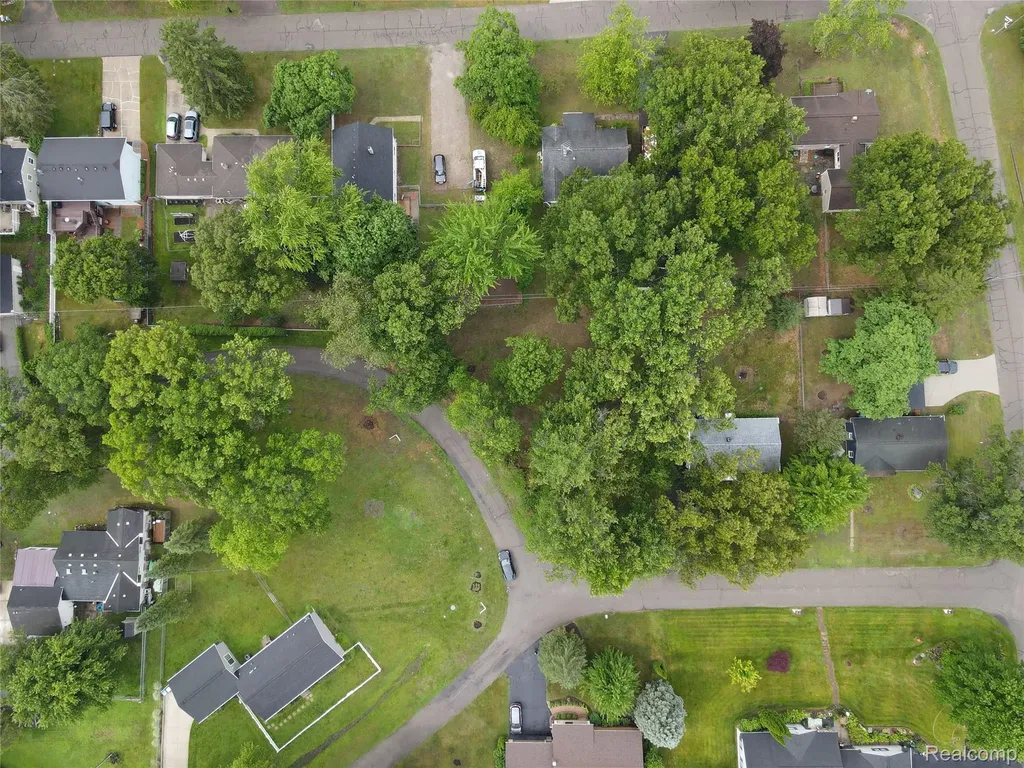 0 Opaline Drive Waterford Charter Township MI 48327