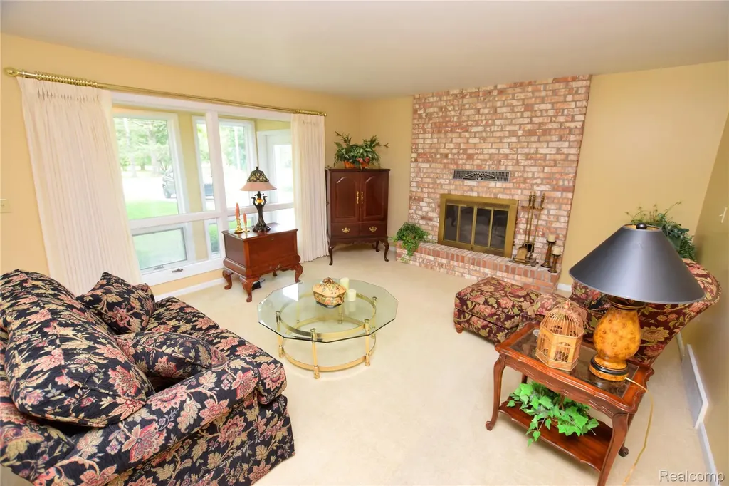 5340 Brobeck Street Flint Charter Township MI 48532